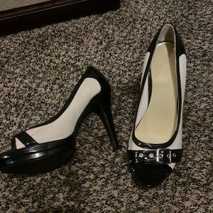 Black and white heels worn only handful of times, size 9